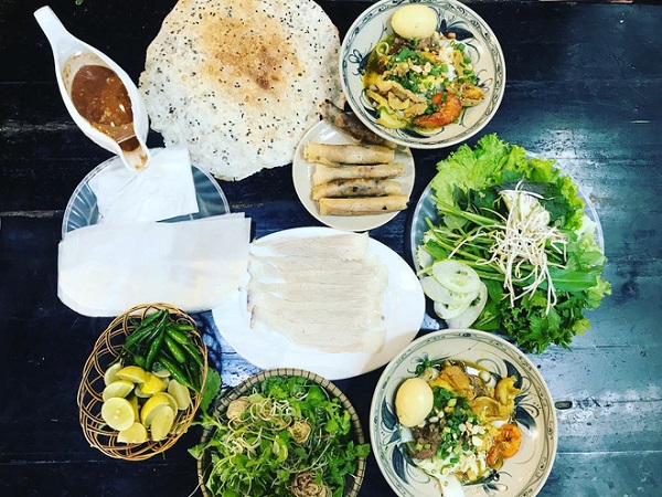 10-mon-an-dan-da-ngon-mien-ban-nhat-dinh-nen-nem-cho-du-khi-den-da-nang-du-lich-tet-nay-ivivu-9