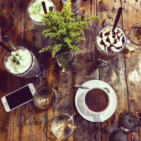 Đồ uống đa dạng, giá hợp lý.