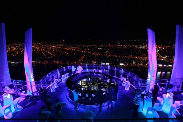 Sky Bar cao nhất Việt Nam tại Đà Nẵng.