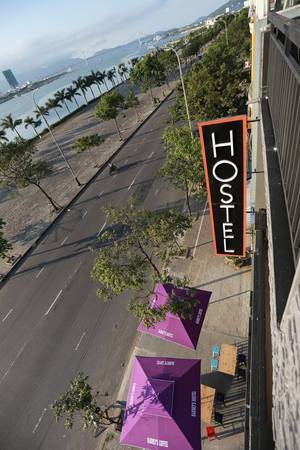 Barney's Da Nang BackPackers House-ivivu-6