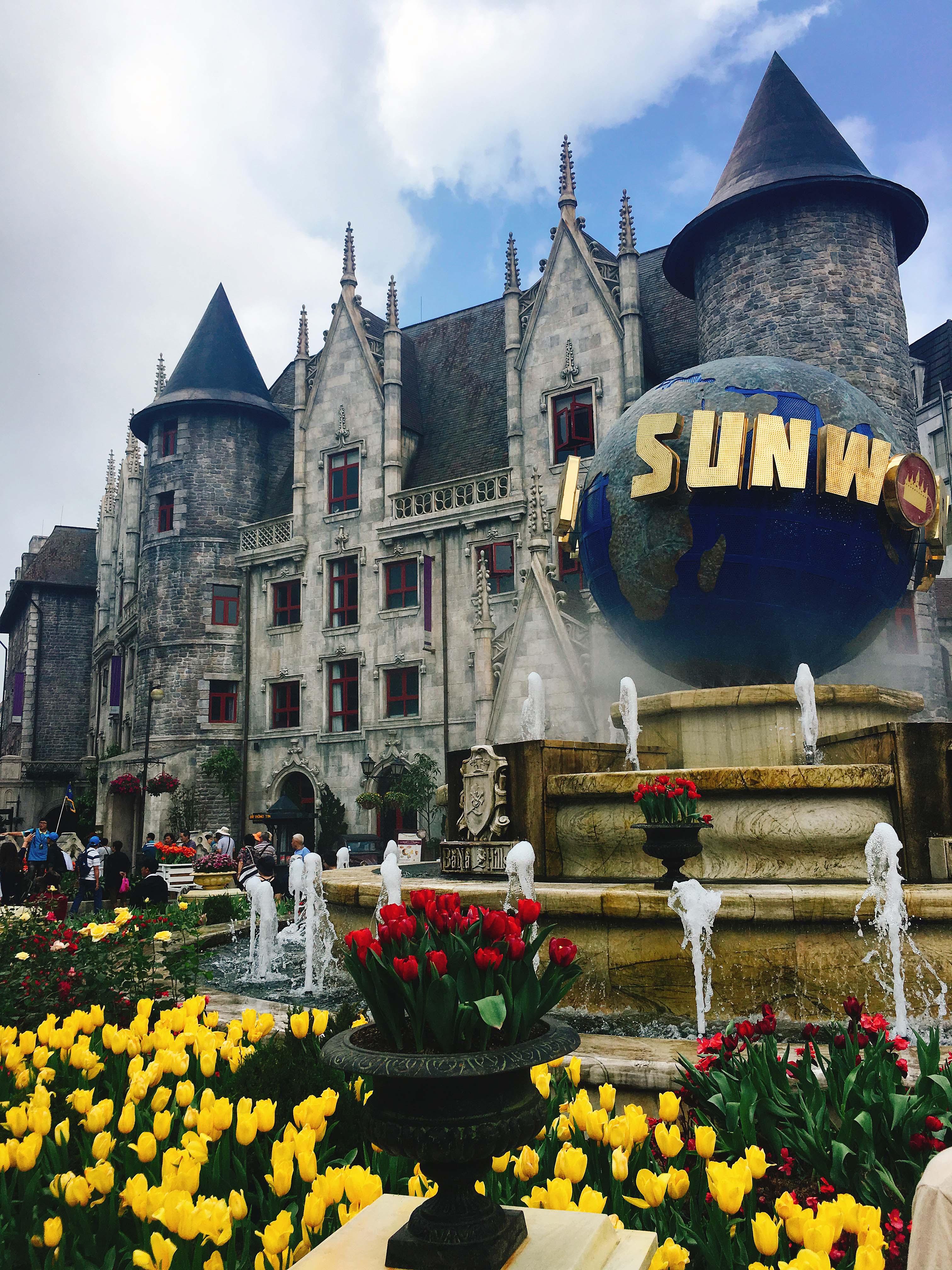 Nước Pháp thu nhỏ trên đỉnh Bà Nà