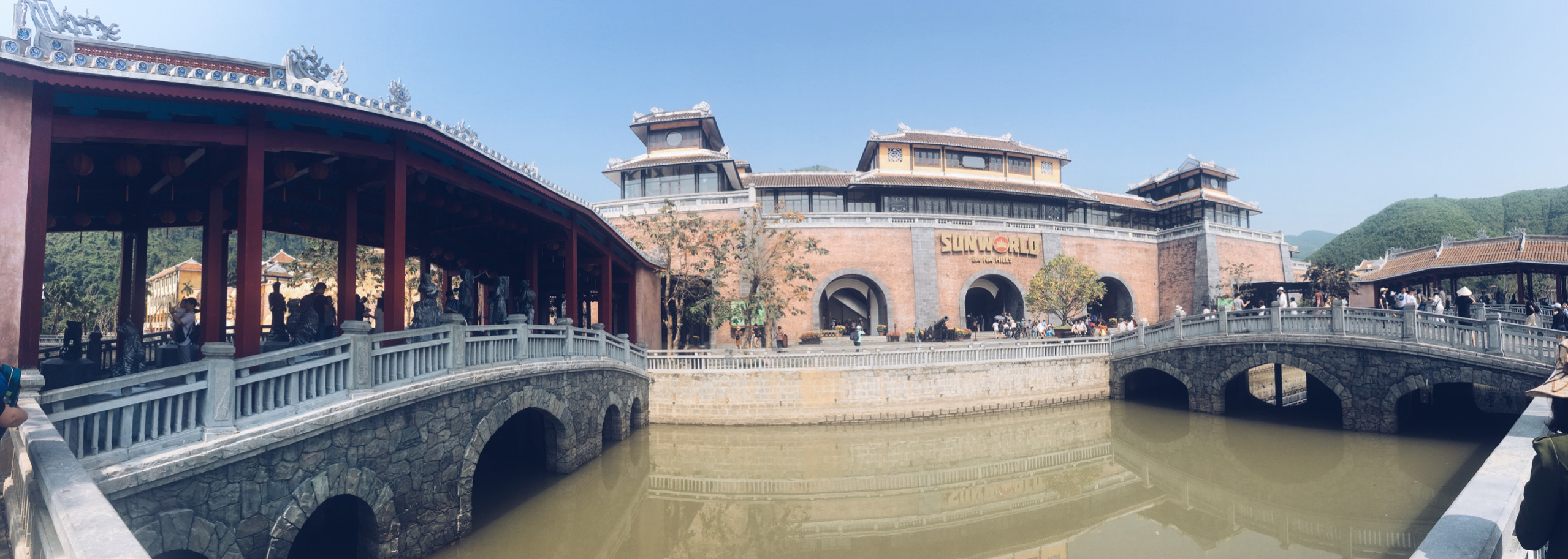 Khung cảnh tựa phim cổ trang