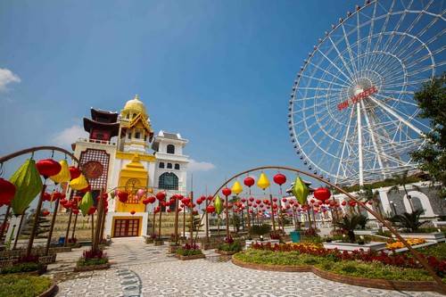 con-duong-ruc-ro-den-long-ky-luc-tai-asia-park-da-nang-ivivu-3