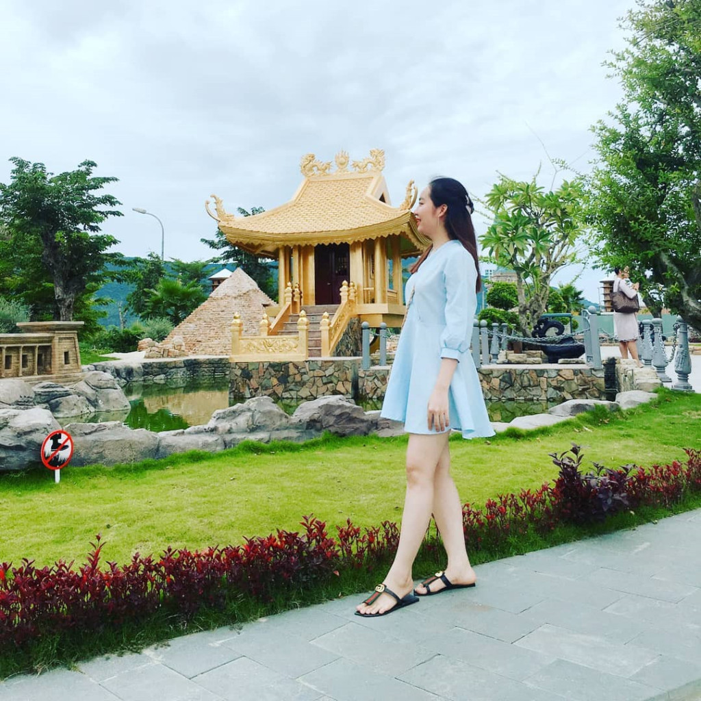 Một số mô hình nổi tiếng có thể kể đến như chùa Một Cột, tháp Rùa, tháp Eiffel và tượng Nữ thần tự do. Ảnh: @hoai3131998.