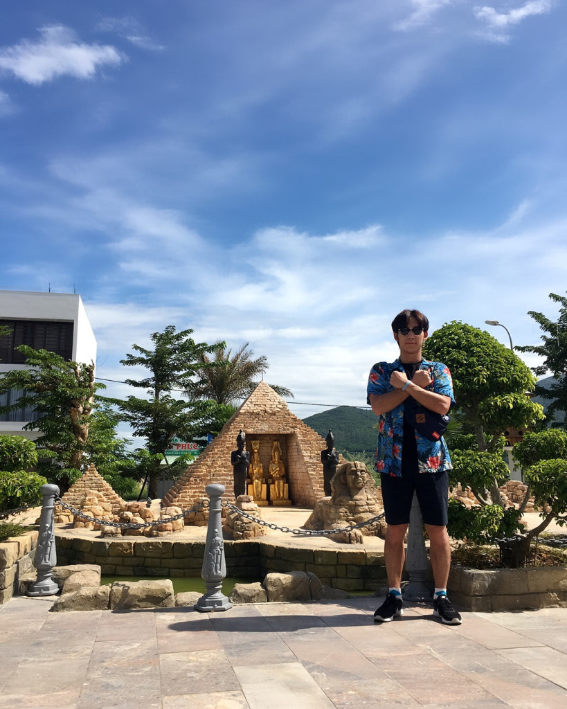 cong-vien-ky-quan-the-gioi-o-da-nang-co-gi-khien-gioi-tre-sot-ran-ran-ivivu-9