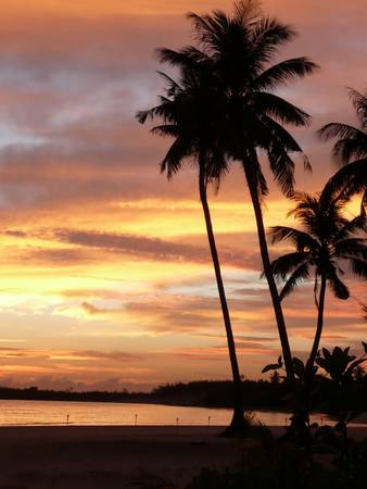 Bình minh trên đảo Tam Hải. Ảnh: leeloan