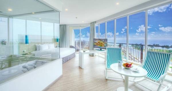 he-di-phu-quoc-quy-nhon-o-khach-san-resort-5-sao-ve-may-bay-chi-3.999.000-dong-ivivu-1