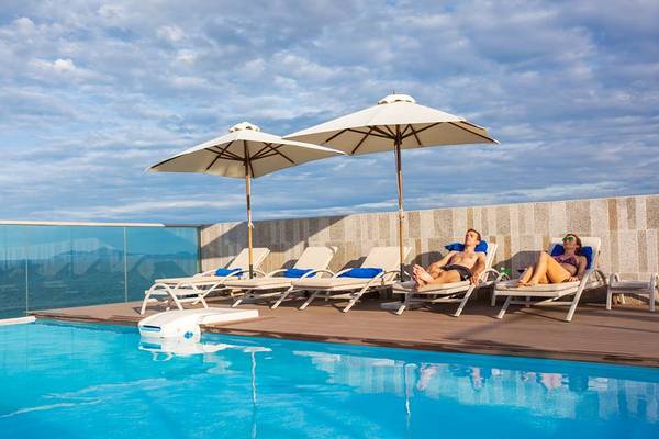 holiday-beach-da-nang-ivivu-14-1