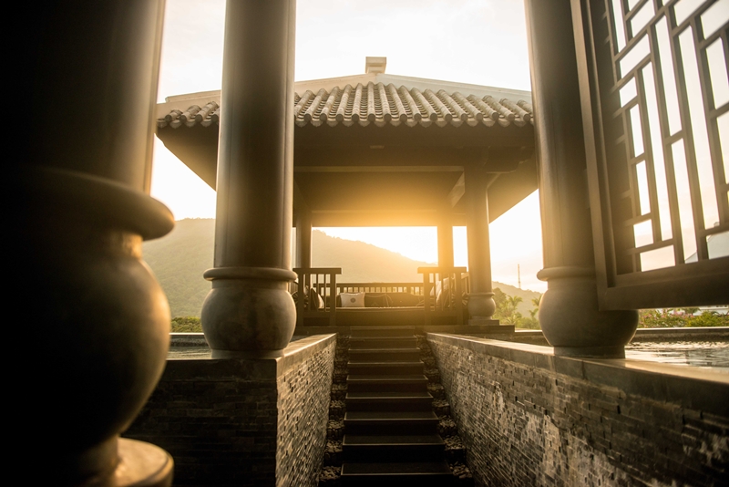 intercontinental-da-nang-ivivu-11