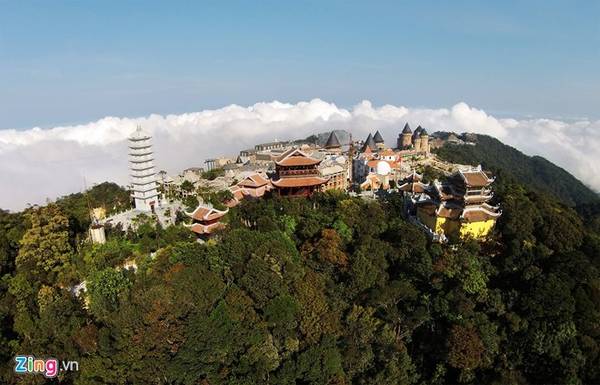 Khu-nghi-duong-Ba-Na-nhin-tu-camera-bay-ivivu-1