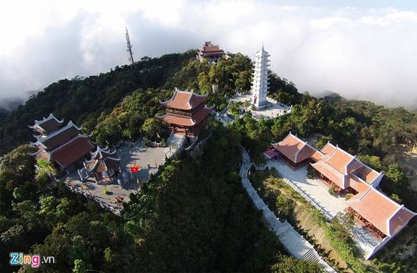 Khu-nghi-duong-Ba-Na-nhin-tu-camera-bay-ivivu-10