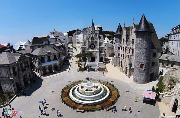 Khu-nghi-duong-Ba-Na-nhin-tu-camera-bay-ivivu-12