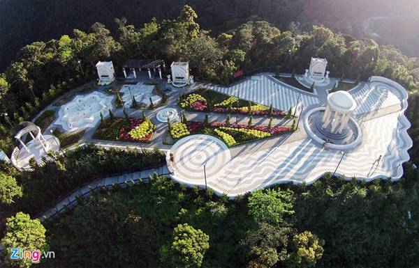 Khu-nghi-duong-Ba-Na-nhin-tu-camera-bay-ivivu-9