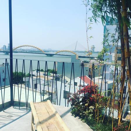 Giá thuê giao động từ 180-200k khách/đêm. Ảnh: kkunssis