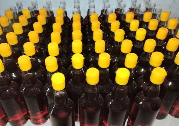 Nước mắm mới đóng chai - Ảnh: Thanh Ly