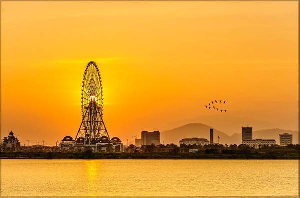 Trở về. Ảnh: Nguyễn Công Lân.