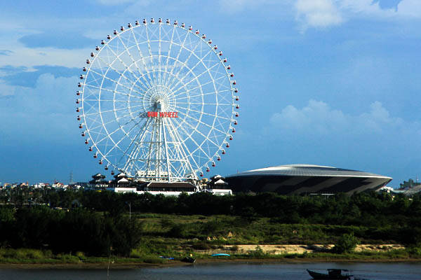 nhung-ky-luc-dang-ne-cua-thanh-pho-dang-song-nhat-viet-nam-traveltimes-2