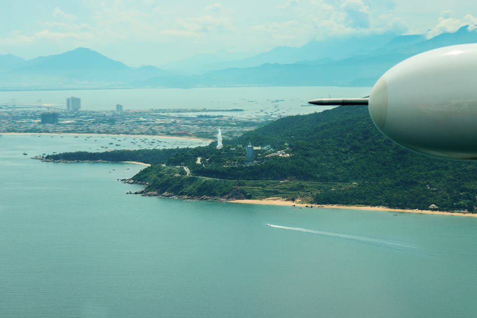 phi-co-hai-au-ivivu-6