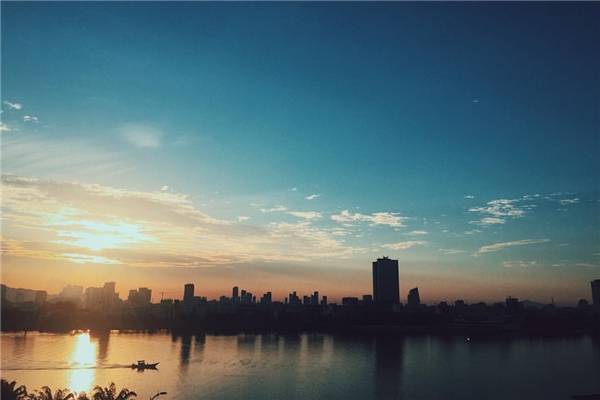 vi-vu-3-thanh-pho-lon-hue-da-nang-hoi-an-voi-tui-tien-rat-mong-ivivu-10