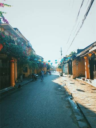 vi-vu-3-thanh-pho-lon-hue-da-nang-hoi-an-voi-tui-tien-rat-mong-ivivu-16