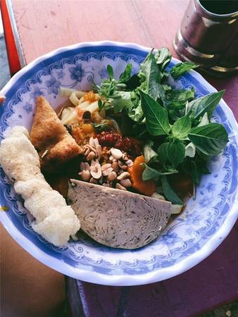 vi-vu-3-thanh-pho-lon-hue-da-nang-hoi-an-voi-tui-tien-rat-mong-ivivu-21