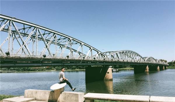 vi-vu-3-thanh-pho-lon-hue-da-nang-hoi-an-voi-tui-tien-rat-mong-ivivu-6