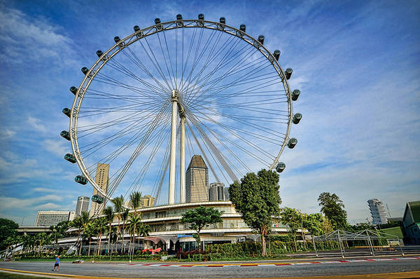 Vòng đu quay Singapore Flyer.