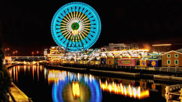 Vòng đu quay Cosmo Clock 21.