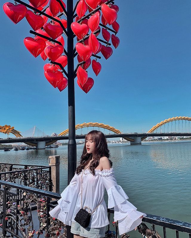 Du lịch về đêm Đà Nẵng